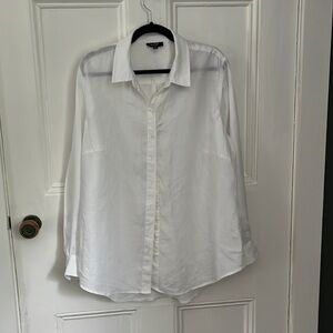 Lord + Taylor White Linen blouse. Long sleeve.